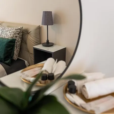 فندق مبيت وإفطار Casa Palmanova كاتانيا